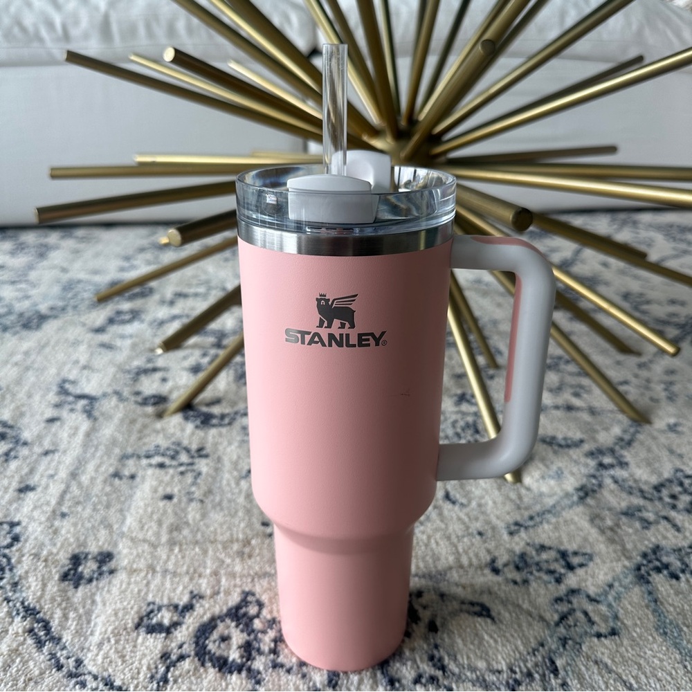 Stanley 40 oz Coral Tumbler with Handle